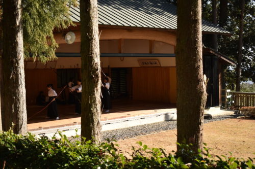 椿大神社の弓道場1